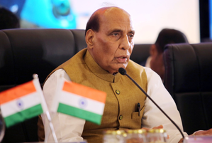 भारत का रक्षा निर्यात 34 गुना बढ़ा, 2024-25 में रिकॉर्ड 23,622 करोड़