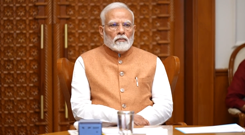 Prime Minister Modi held a review meeting on the TB eradication campaign today. India's goal is to eliminate TB by 2025, not 2030. This mission is not just a national one, but is also linked to the global goal.